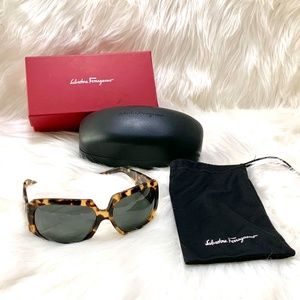 AUTHENTIC Salvatore Ferragamo Sunglasses